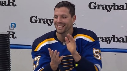 Perron cheering for son