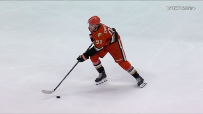 Carlsson profite de la circulation pour marquer