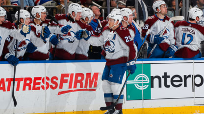Nathan MacKinnon, le train!