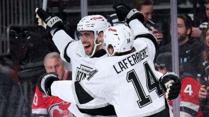 Kopitar becomes Kings all-time leading scorer