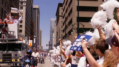 01 avs parade