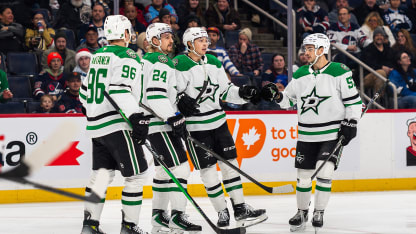 Robertson y Heiskanen se combinan para gol