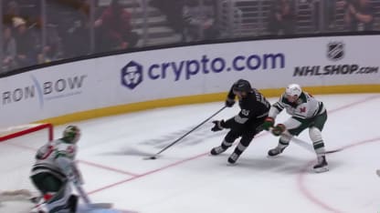 MIN@LAK: Wallstedt with a great save against Quinton Byfield