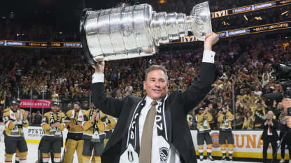 Bruce Cassidy lifts Stanley Cup for fired story March 29 26