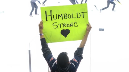 Humboldt Broncos fan sign Humboldt Strong