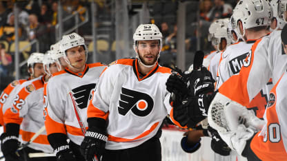 Gostisbehere high fives teammates PHI-PIT