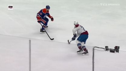 MacKinnon sort du cachot et réussit un doublé