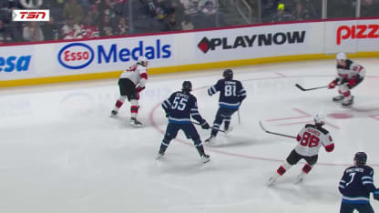 Glass bien servi par Hughes