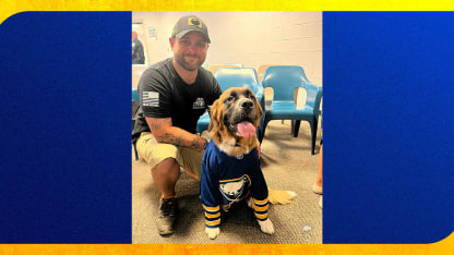 buffalo sabres team dog blue graduates from wny heroes pawsitive for heroes program