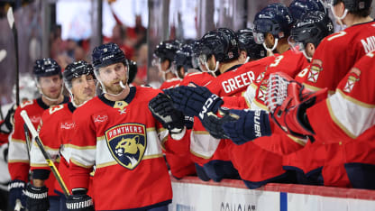 Bennett et Marchand s'unissent