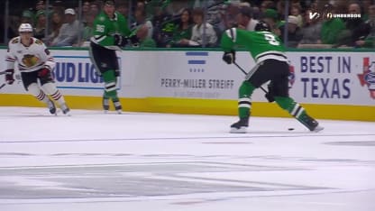 CHI@DAL: Lundkvist scores goal against Arvid Soderblom