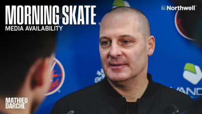 NYI vs BOS 11/26: Mathieu Darche