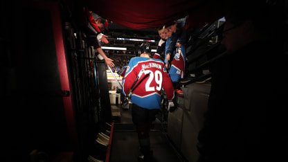 Nathan MacKinnon entrance pregame warmup Edmonton Oilers 2019 November 27