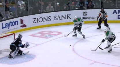 Bel échange entre Bourque et Hintz