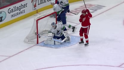 VAN@DET: Compher scores goal against Kevin Lankinen