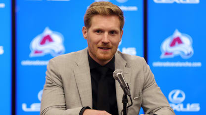 041723 Gabriel Landeskog COL