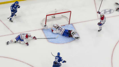 Kucherov lights lamp again