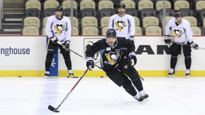 Mark Streit penguins practice