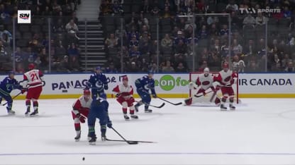 Ehlers complète son triplé dans une cage déserte