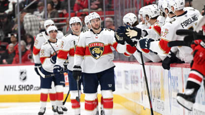 FINAL: Hurricanes 9, Panthers 1