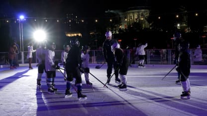 NHL Kids play hockey with White House as backdrop