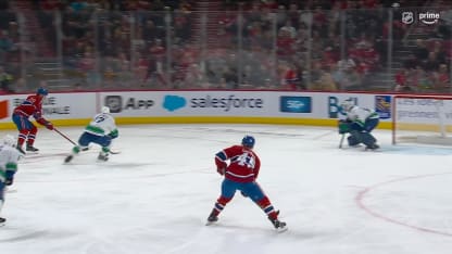 VAN@MTL: Slafkovsky scores goal against Nikita Tolopilo