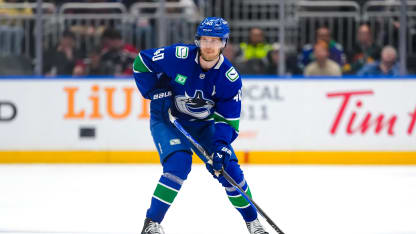 VAN Elias pettersson