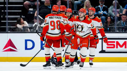 Gauthier scores as Carlson earns first point with Ducks