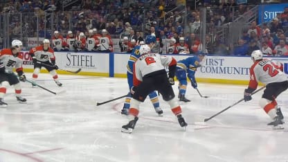 Holloway redonne l'avance aux Blues