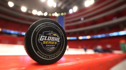2017_NHL_GlobalSeries_puck