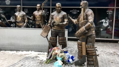 Johnny Bower, Maple Leafs Statues Stubbs