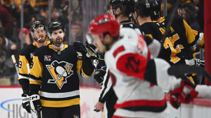 CAR@PIT: Novak scores goal against Frederik Andersen