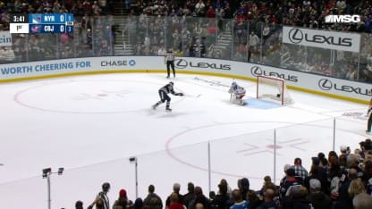 NYR@CBJ: Shesterkin with a great save against Miles Wood