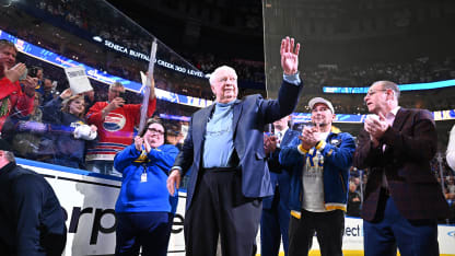 Rick-Jeanneret-waving