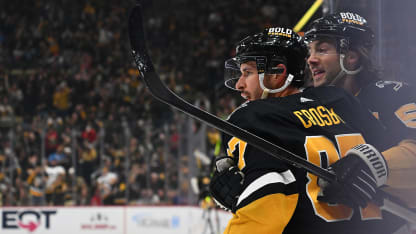 sidney-crosby-kris-letang-celebration-16-9