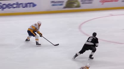 NSH@LAK: Stamkos scores goal against Darcy Kuemper