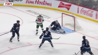 MIN@WPG: Hunt scores goal against Kaapo Kahkonen