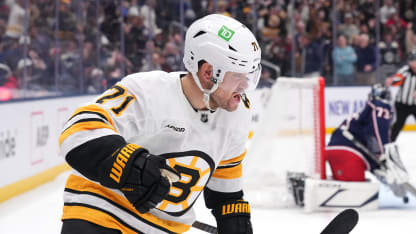 Arvidsson bakom Bruins tunga seger mot Blue Jackets