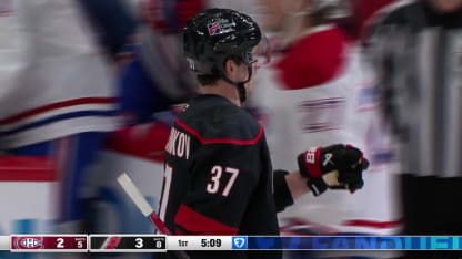 Svechnikov grabs the lead