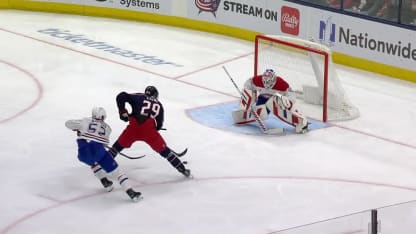 MTL@CBJ: Laine scores goal against Samuel Montembeault