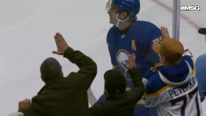 NYR@BUF: Thompson scores goal against Jonathan Quick