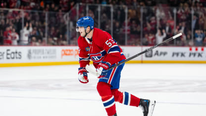 Dobson ne perd pas de temps en A.N.