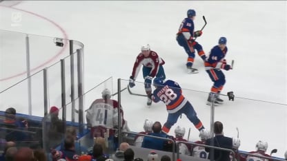 COL@NYI: Romanov scores goal against Mackenzie Blackwood