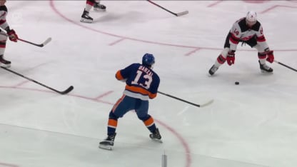 NJD@NYI: Duclair scores goal against Jacob Markstrom