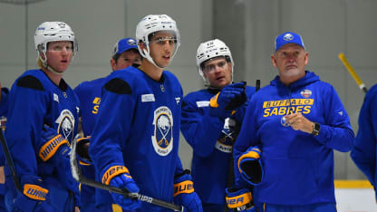 Head coach Lindy Ruff of the Buffalo Sabres