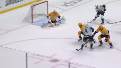 SEA@NSH: Gaudreau scores goal against Justus Annunen