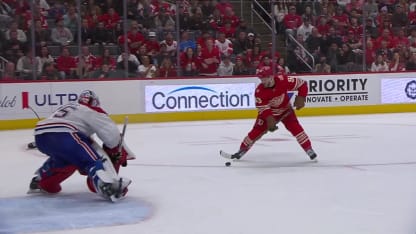 MTL@DET: DeBrincat scores goal against Jakub Dobeš