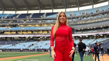 Photo 2 Adriana Flores