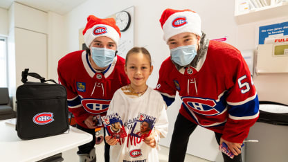 Habs spread joy at Montreal hospitals 