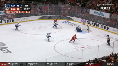 Tolopilo effectue un bel arrêt contre Sennecke